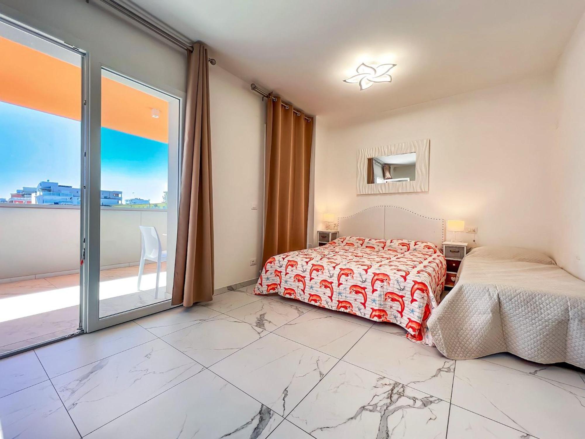 Vibrant In Centre * Bibione