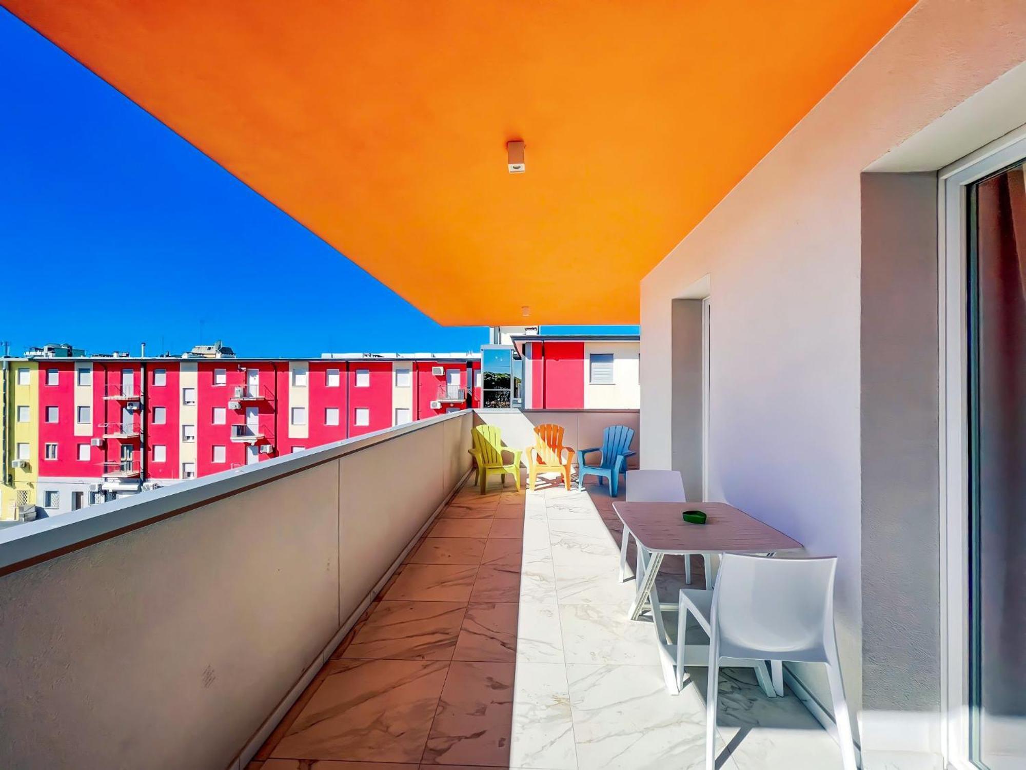 Vibrant In Centre Apartment Bibione